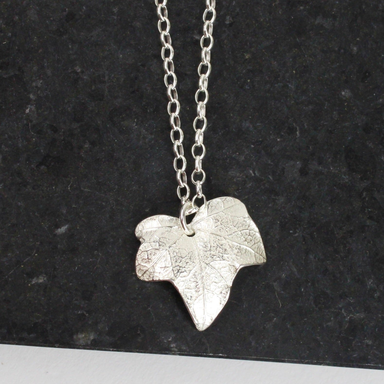 Ivy leaf deals pendant